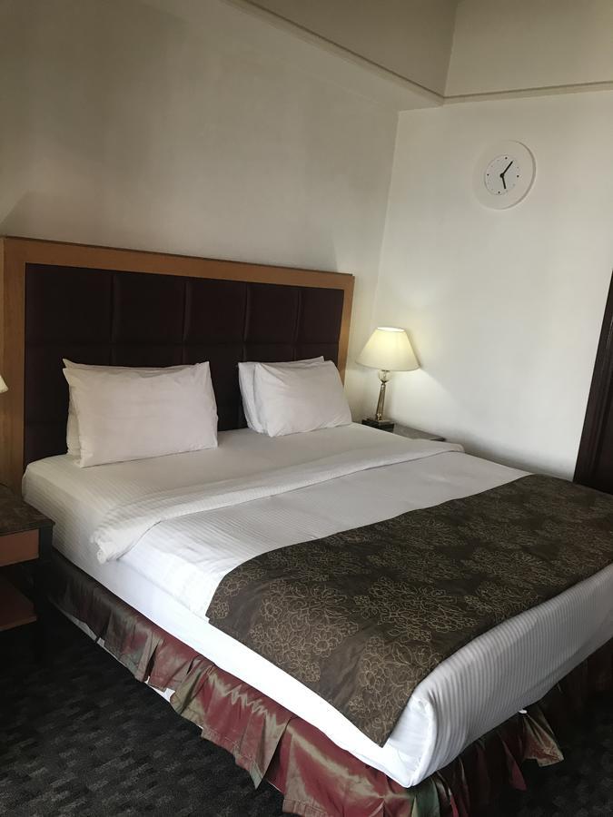 Appartamento Times Square Bukit Bingtang At Kuala Lumpur Esterno foto