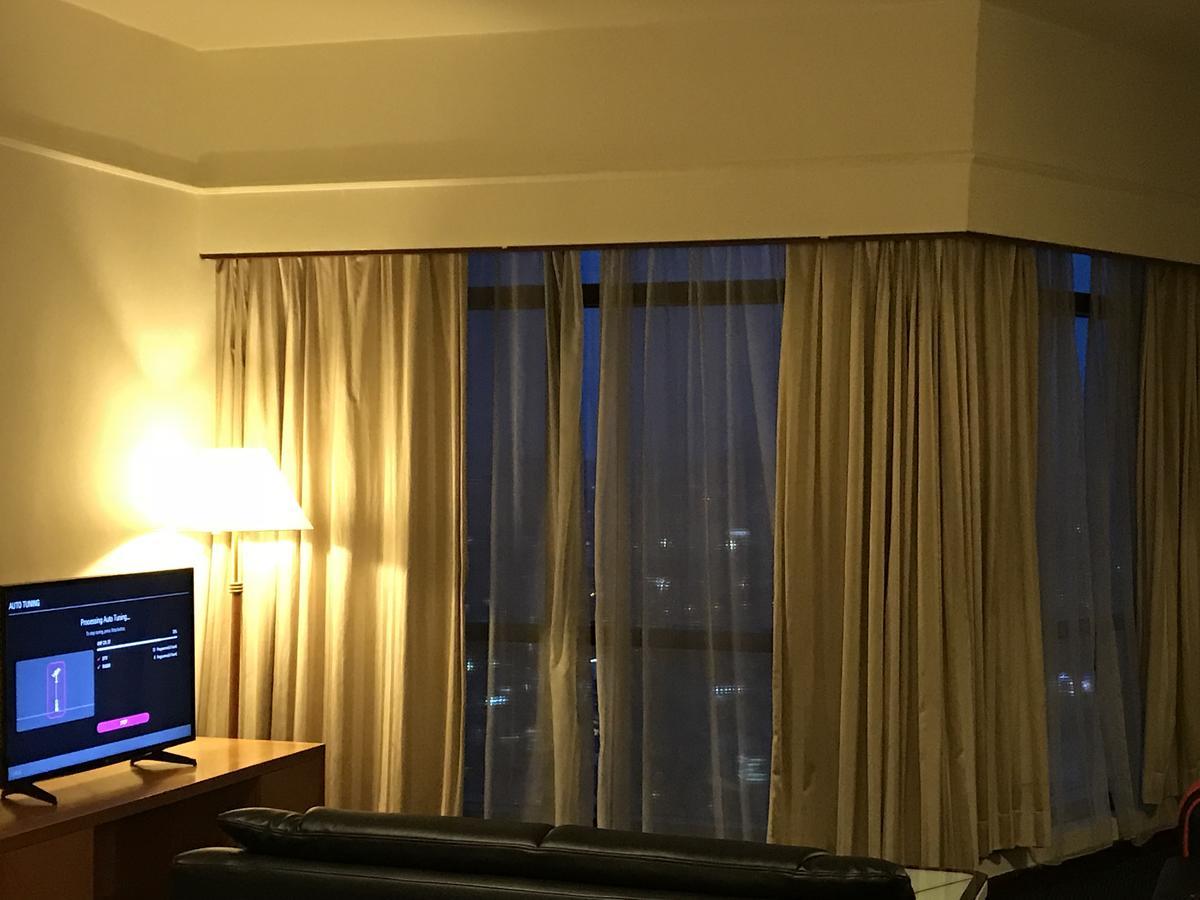 Appartamento Times Square Bukit Bingtang At Kuala Lumpur Esterno foto