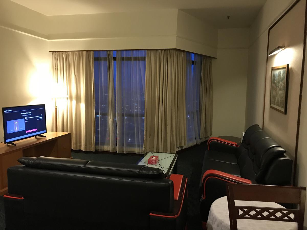 Appartamento Times Square Bukit Bingtang At Kuala Lumpur Esterno foto