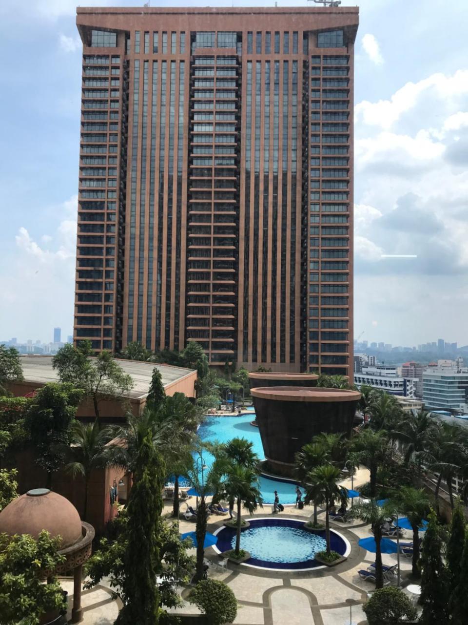 Appartamento Times Square Bukit Bingtang At Kuala Lumpur Esterno foto